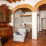 Archi Di San Frediano Lovely Apartment